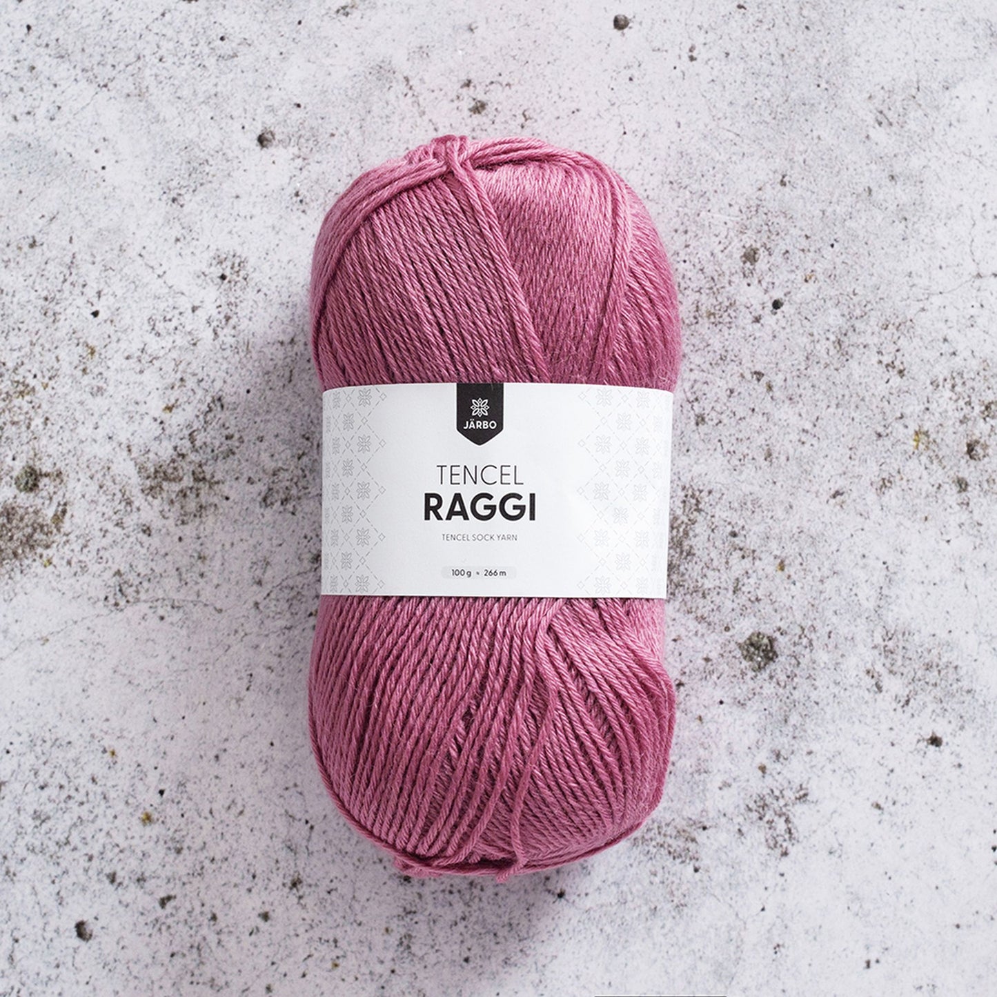 ソックヤーン2玉セレクション「北欧の彩り - 花咲く小径」