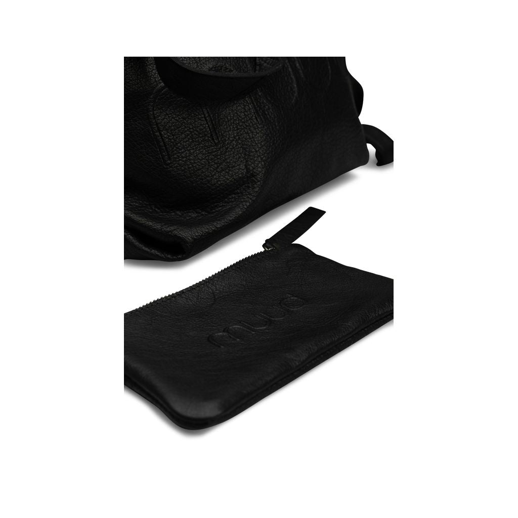 持つ人を美しく映す三様の本革バッグ|ラウラ ミニ|muud:ムー