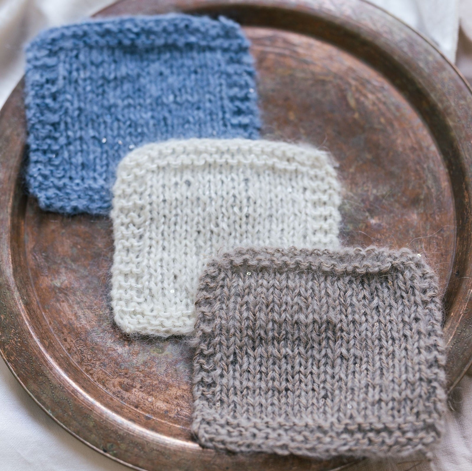 この編み地、もう少しだけ華やかにできたらなって