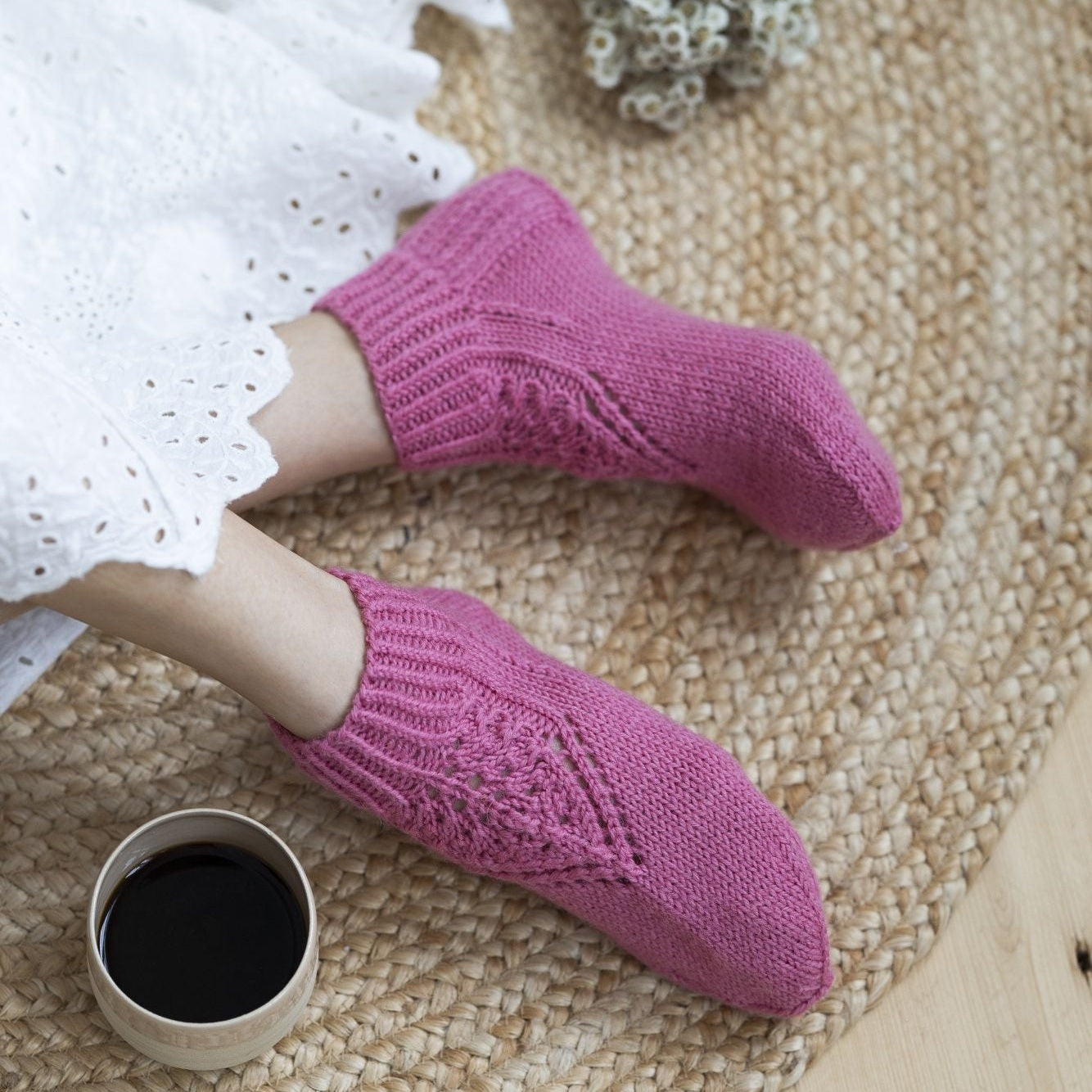 春の朝にぴったりな一足、心地よく整うソックスのすすめ