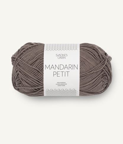 軽やかに整う精密構造の純コットン糸｜マンダリン プティ｜Sandnes Garn：サンネスガルン