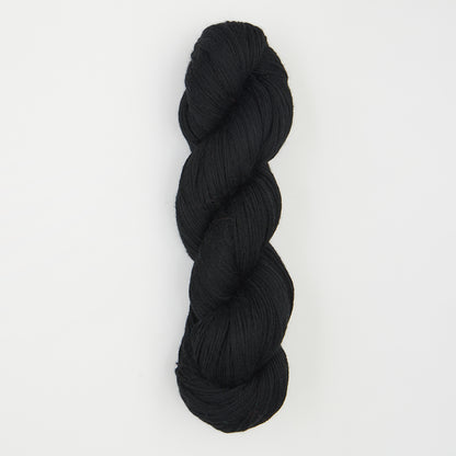 編むたび惹かれる手染めソックヤーン｜手染め テラ｜Symfonie Yarns：シンフォニーヤーンズ
