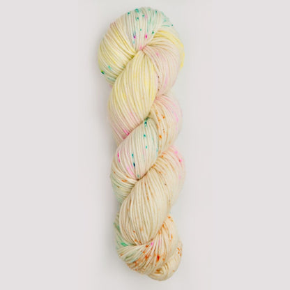ヴィヴァ 段染め ビビッド・コントラスト｜Symfonie Yarns：シンフォニーヤーンズ