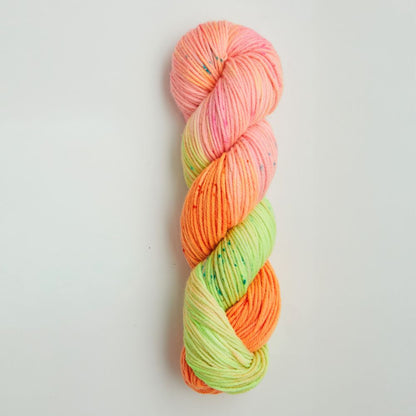 ヴィヴァ 段染め ビビッド・コントラスト｜Symfonie Yarns：シンフォニーヤーンズ