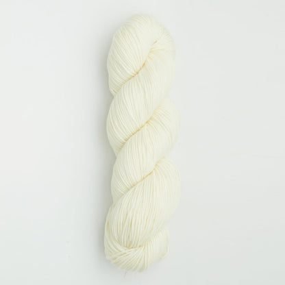 ヴィヴァ 単色 ニュートラル・アース｜Symfonie Yarns：シンフォニーヤーンズ