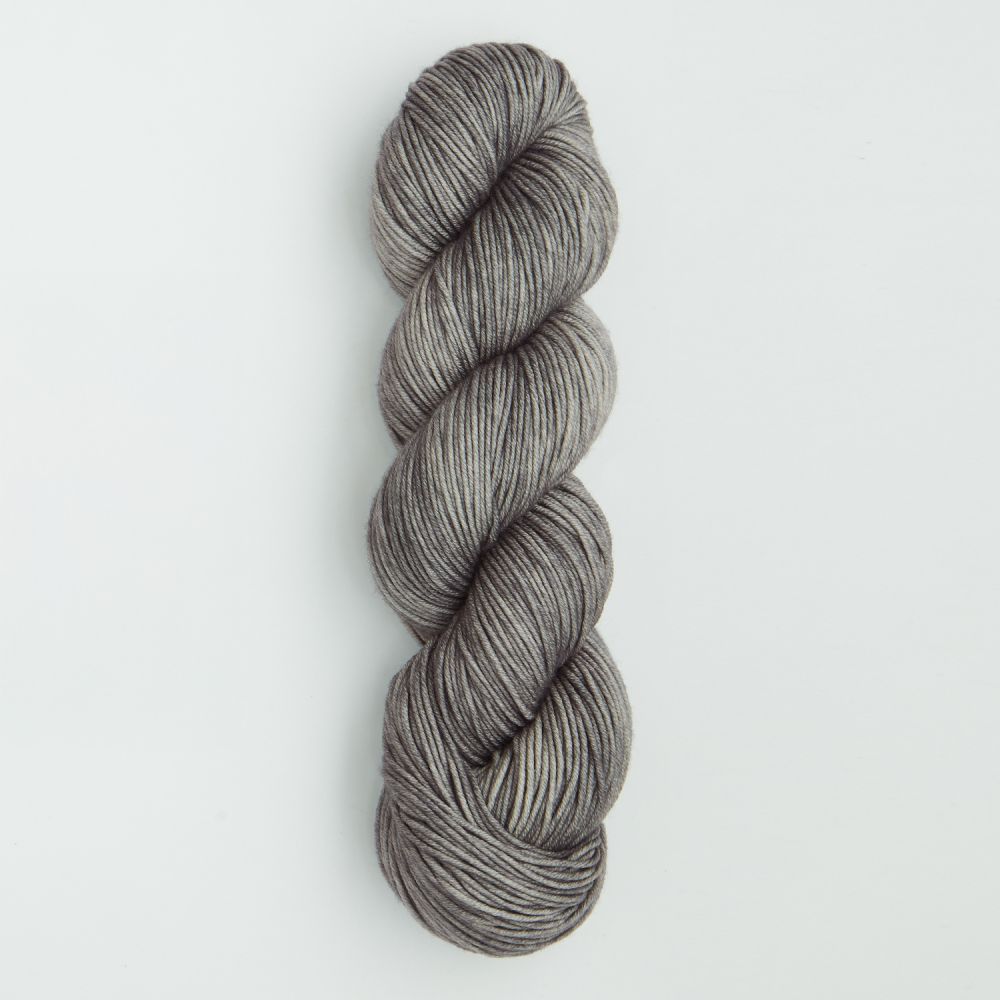 ヴィヴァ 単色 ニュートラル・アース｜Symfonie Yarns：シンフォニーヤーンズ