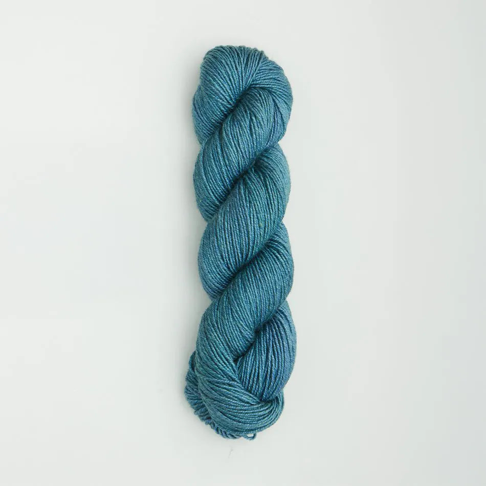 月光を編み込むルナ メリノシルク｜ルナ｜Symfonie Yarns：シンフォニーヤーンズ