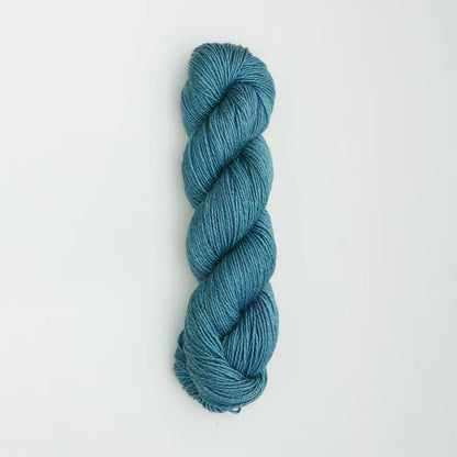 月光を編み込むルナ メリノシルク｜ルナ｜Symfonie Yarns：シンフォニーヤーンズ