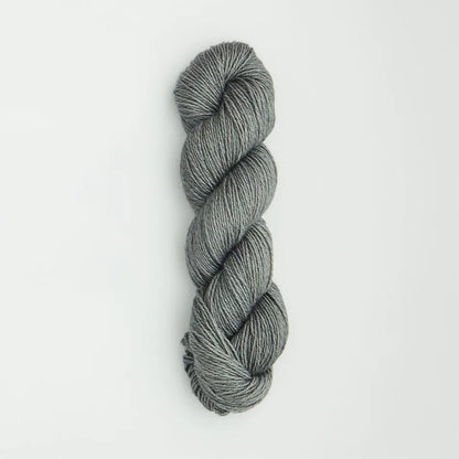 月光を編み込むルナ メリノシルク｜ルナ｜Symfonie Yarns：シンフォニーヤーンズ