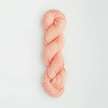 月光を編み込むルナ メリノシルク｜ルナ｜Symfonie Yarns：シンフォニーヤーンズ