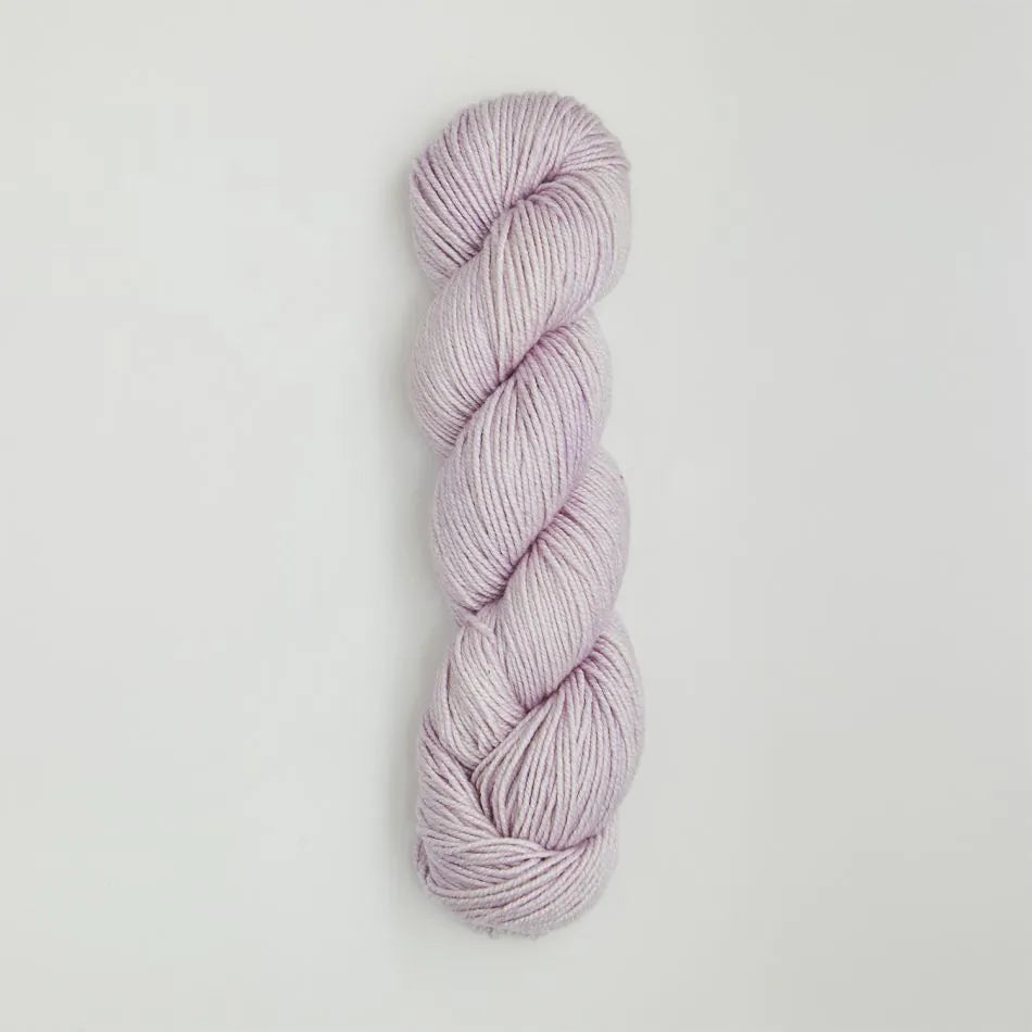 月光を編み込むルナ メリノシルク｜ルナ｜Symfonie Yarns：シンフォニーヤーンズ