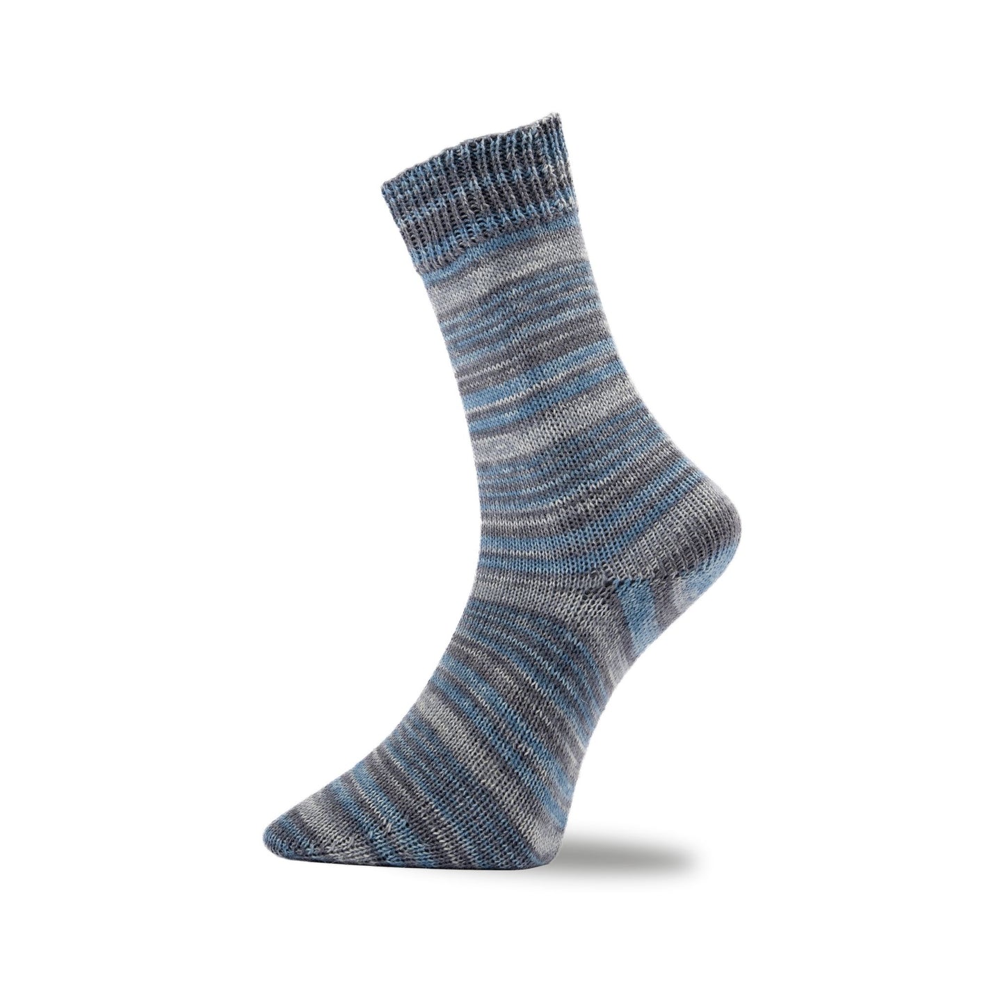 静かなグレーに青みが宿る大人のソックヤーン｜ゴールデンソックス カラー 4ply 72 シリーズ｜Pro Lana：プロラナ