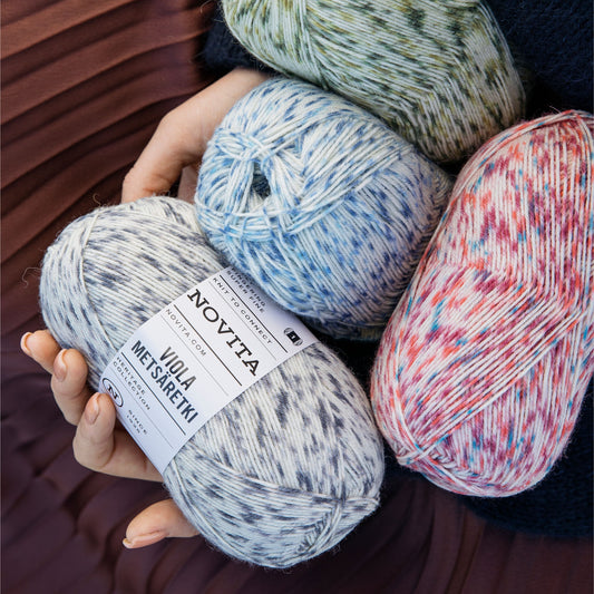 森の静けさを編む ヴィオラ Metsaretki - 森のお散歩｜NOVITA：ノヴィータ