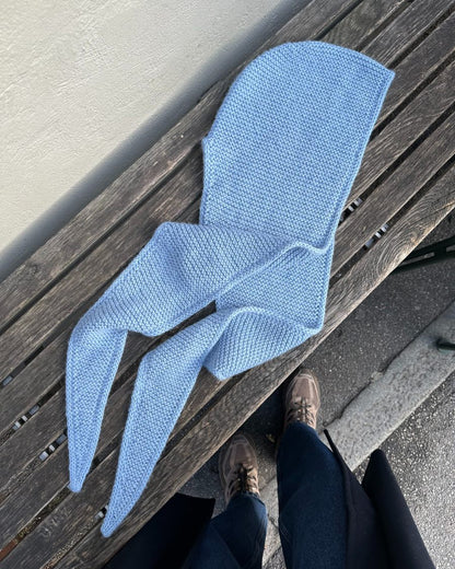 フードとマフラーがひとつに ソフィーフード｜毛糸 & 日本語文章パターン付きキット｜PetiteKnit：プチニット