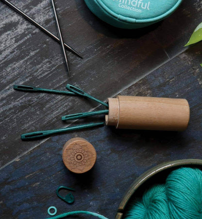 Knit Pro：ニットプロ 木製とじ針4本セット 木製ケース入り マインドフル
